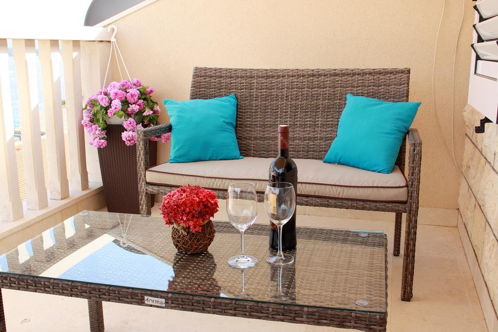 Apartments Pralija Жаборич Екстериор снимка