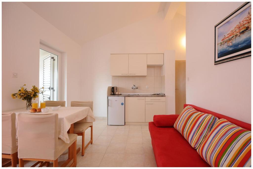 Apartments Pralija Жаборич Стая снимка