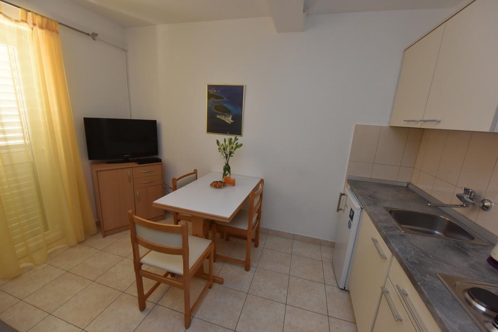 Apartments Pralija Жаборич Екстериор снимка